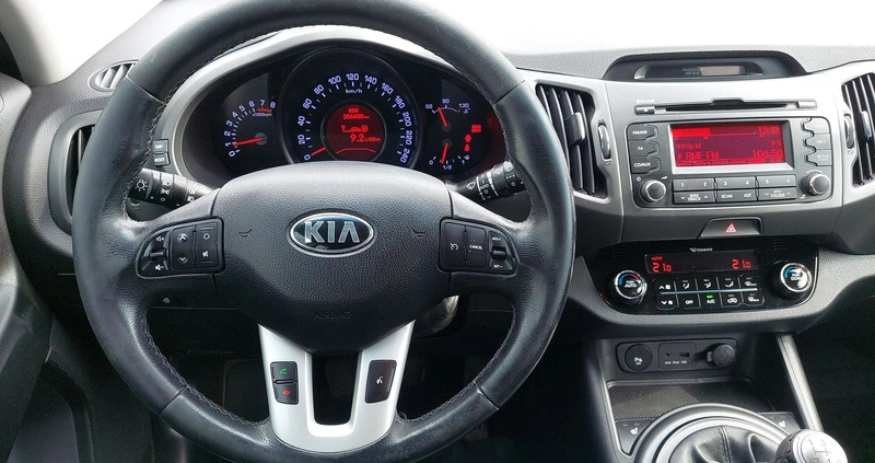 Kia Sportage cena 47900 przebieg: 207000, rok produkcji 2013 z Piła małe 277